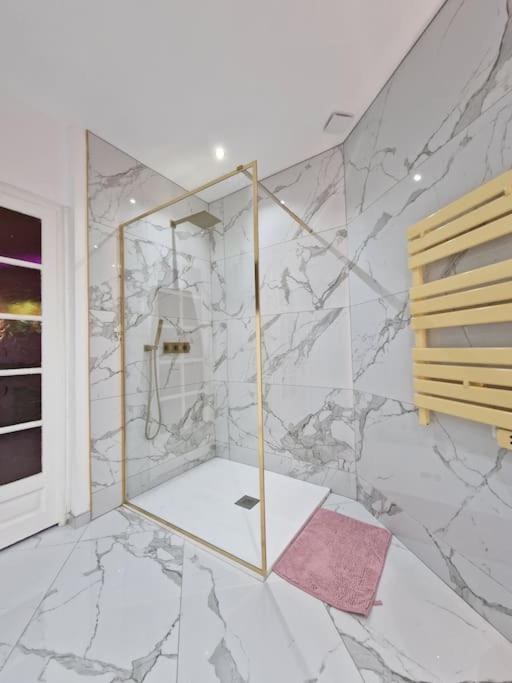Maison Chic Avec Jacuzzi Nogent Sur Oise Yaospa60 المظهر الخارجي الصورة