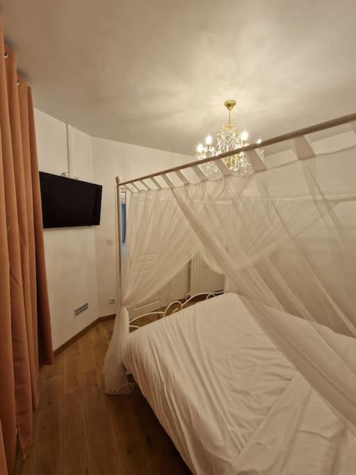 Maison Chic Avec Jacuzzi Nogent Sur Oise Yaospa60 المظهر الخارجي الصورة