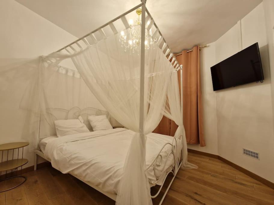 Maison Chic Avec Jacuzzi Nogent Sur Oise Yaospa60 المظهر الخارجي الصورة
