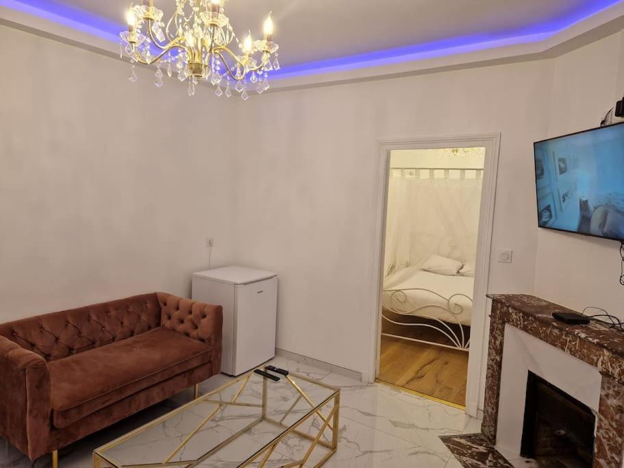 Maison Chic Avec Jacuzzi Nogent Sur Oise Yaospa60 المظهر الخارجي الصورة